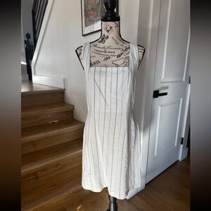 Old navy linen white and blue pin striped dress